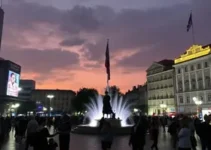 Feira na Praça
