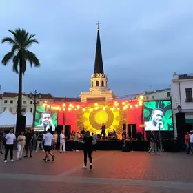 Feira na Praça